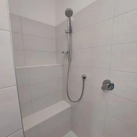 Mare Al Centro * سينِغاليا